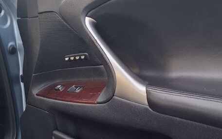 Lexus IS II рестайлинг 2, 2008 год, 1 400 000 рублей, 13 фотография