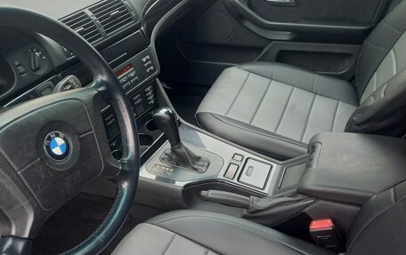 BMW 5 серия, 1999 год, 1 300 000 рублей, 16 фотография