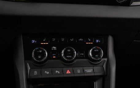 Skoda Karoq I, 2020 год, 2 198 999 рублей, 17 фотография