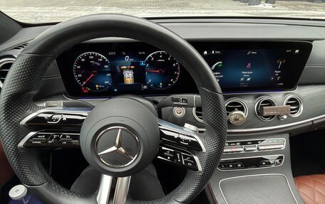 Mercedes-Benz E-Класс, 2021 год, 5 950 000 рублей, 4 фотография