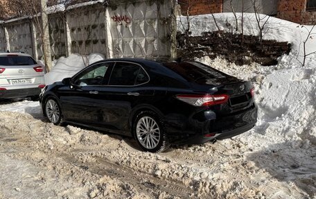 Toyota Camry, 2020 год, 3 500 000 рублей, 10 фотография