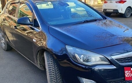 Opel Astra J, 2011 год, 680 000 рублей, 2 фотография