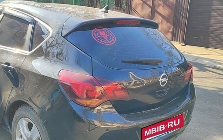 Opel Astra J, 2011 год, 680 000 рублей, 4 фотография