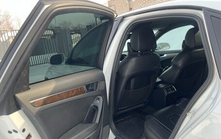 Audi A4, 2015 год, 1 350 000 рублей, 10 фотография