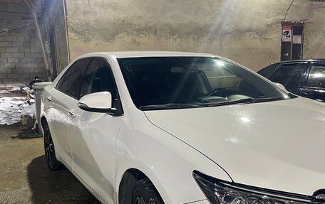 Toyota Camry, 2015 год, 1 680 000 рублей, 7 фотография