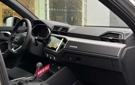 Audi Q3, 2025 год, 5 600 000 рублей, 10 фотография