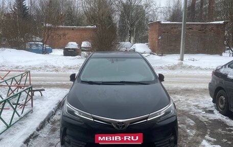 Toyota Corolla, 2018 год, 1 799 000 рублей, 4 фотография