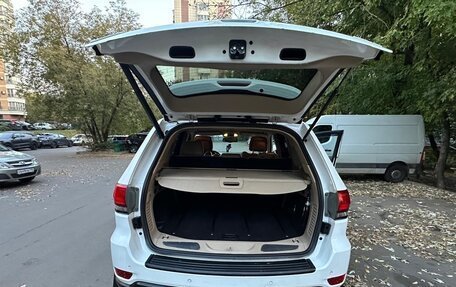 Jeep Grand Cherokee, 2013 год, 1 700 000 рублей, 10 фотография