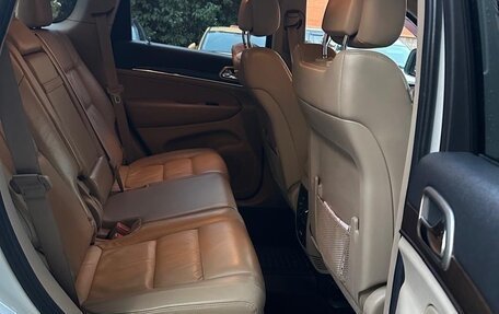 Jeep Grand Cherokee, 2013 год, 1 700 000 рублей, 15 фотография