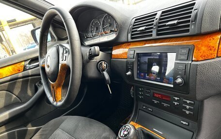 BMW 3 серия, 2003 год, 850 000 рублей, 34 фотография