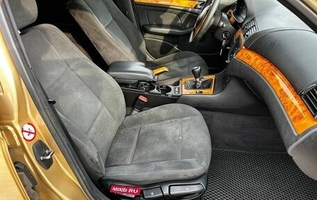 BMW 3 серия, 2003 год, 850 000 рублей, 31 фотография