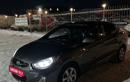 Hyundai Solaris II рестайлинг, 2013 год, 749 000 рублей, 22 фотография