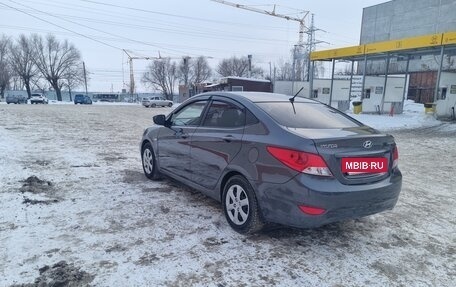 Hyundai Solaris II рестайлинг, 2013 год, 749 000 рублей, 28 фотография