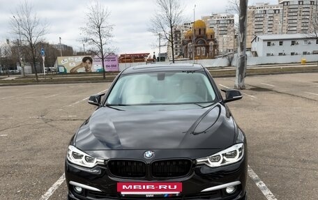 BMW 3 серия, 2018 год, 2 700 000 рублей, 4 фотография