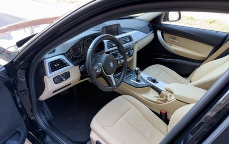 BMW 3 серия, 2018 год, 2 700 000 рублей, 24 фотография
