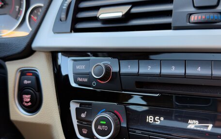 BMW 3 серия, 2018 год, 2 700 000 рублей, 34 фотография