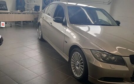 BMW 3 серия, 2007 год, 690 000 рублей, 3 фотография
