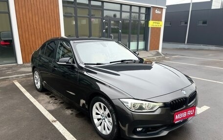 BMW 3 серия, 2016 год, 1 390 000 рублей, 1 фотография