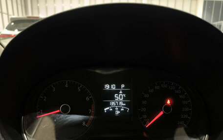 Volkswagen Polo VI (EU Market), 2015 год, 950 000 рублей, 16 фотография