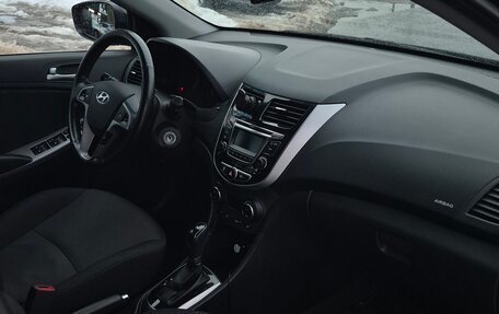 Hyundai Solaris II рестайлинг, 2014 год, 980 000 рублей, 13 фотография