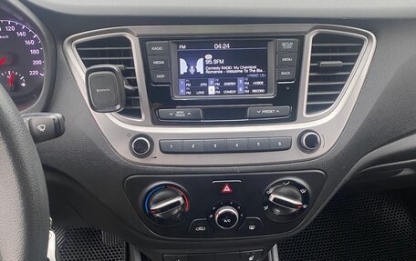 Hyundai Solaris II рестайлинг, 2020 год, 1 600 000 рублей, 9 фотография