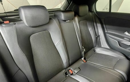 Mercedes-Benz A-Класс, 2019 год, 2 247 000 рублей, 16 фотография