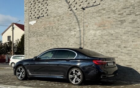 BMW 7 серия, 2016 год, 2 900 000 рублей, 4 фотография