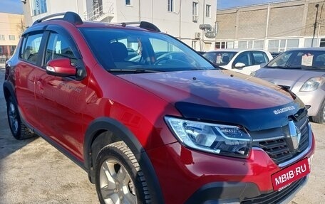 Renault Sandero II рестайлинг, 2020 год, 1 185 000 рублей, 2 фотография