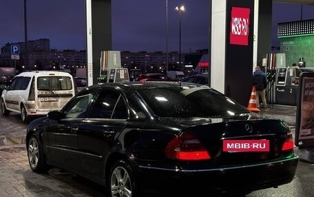 Mercedes-Benz E-Класс, 2003 год, 595 000 рублей, 5 фотография