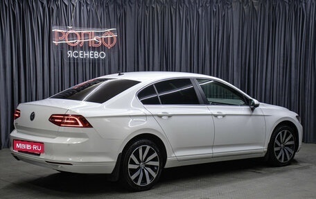 Volkswagen Passat B8 рестайлинг, 2019 год, 2 349 000 рублей, 5 фотография