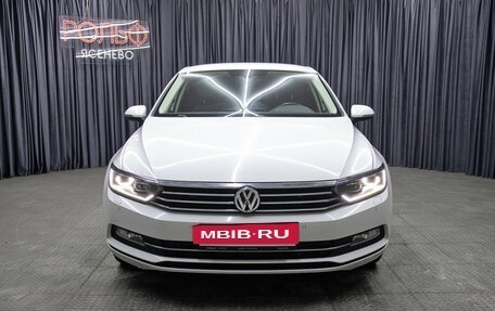 Volkswagen Passat B8 рестайлинг, 2019 год, 2 349 000 рублей, 2 фотография
