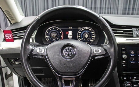 Volkswagen Passat B8 рестайлинг, 2019 год, 2 349 000 рублей, 17 фотография