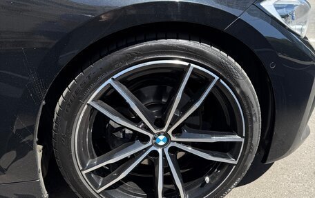 BMW 3 серия, 2019 год, 3 300 000 рублей, 11 фотография