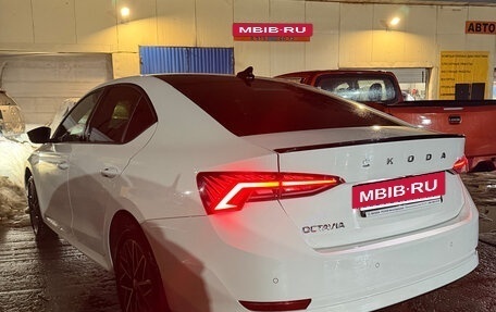 Skoda Octavia IV, 2021 год, 2 950 000 рублей, 5 фотография