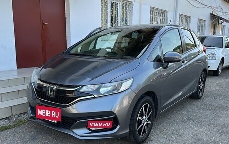 Honda Fit III, 2018 год, 1 150 000 рублей, 2 фотография