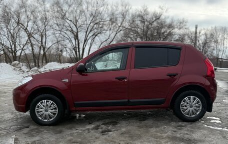 Renault Sandero I, 2013 год, 490 000 рублей, 2 фотография