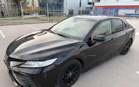 Toyota Camry, 2022 год, 3 997 000 рублей, 9 фотография