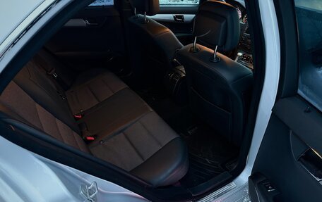 Mercedes-Benz C-Класс, 2008 год, 1 400 000 рублей, 30 фотография