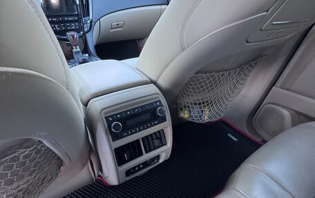 Cadillac SRX II рестайлинг, 2010 год, 1 650 000 рублей, 3 фотография