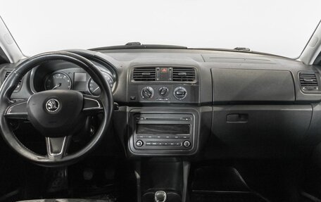 Skoda Fabia II, 2014 год, 425 000 рублей, 6 фотография