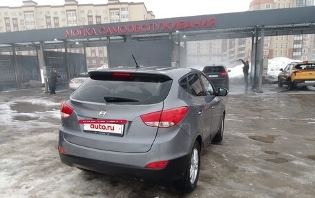Hyundai ix35 I рестайлинг, 2013 год, 1 050 000 рублей, 3 фотография