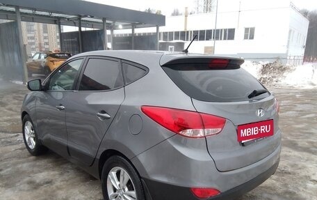 Hyundai ix35 I рестайлинг, 2013 год, 1 050 000 рублей, 4 фотография
