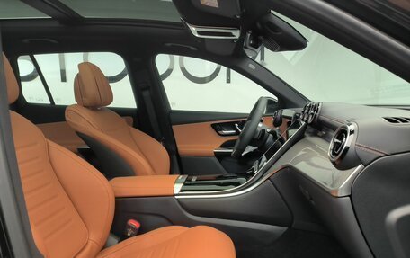 Mercedes-Benz GLC, 2025 год, 11 фотография