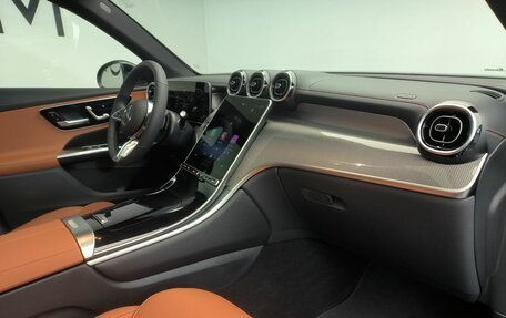 Mercedes-Benz GLC, 2025 год, 9 фотография