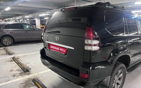 Toyota Land Cruiser Prado 120 рестайлинг, 2007 год, 2 190 000 рублей, 5 фотография