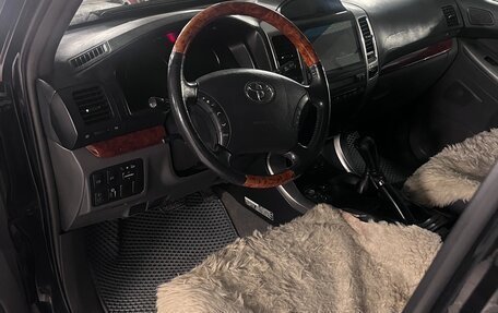 Toyota Land Cruiser Prado 120 рестайлинг, 2007 год, 2 190 000 рублей, 14 фотография