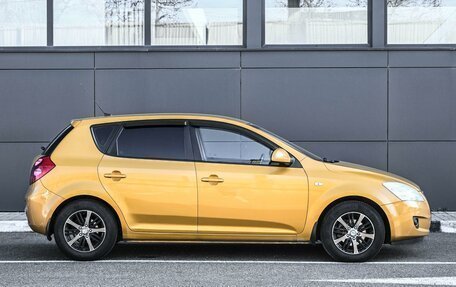 KIA cee'd I рестайлинг, 2009 год, 699 000 рублей, 11 фотография