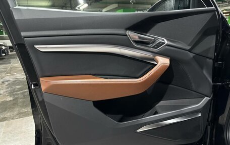 Audi e-tron I, 2021 год, 5 850 000 рублей, 21 фотография