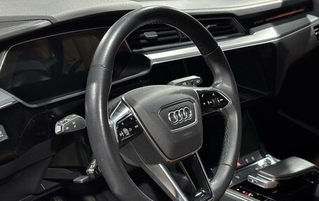 Audi e-tron I, 2021 год, 5 850 000 рублей, 17 фотография