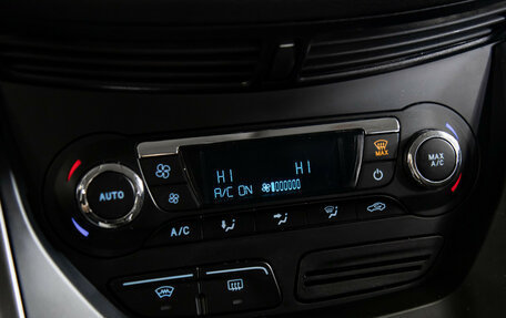 Ford Kuga III, 2015 год, 1 295 000 рублей, 17 фотография